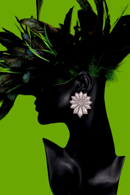 Victoria-Handmade-Earrings-Stand
