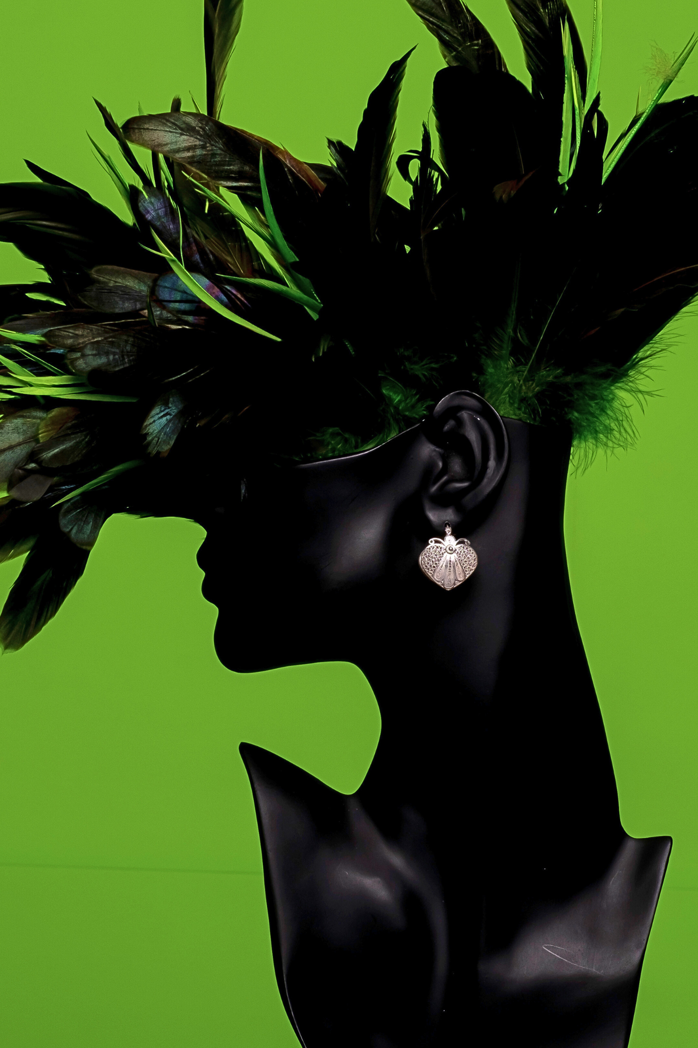 Amada-Handmade-Earrring-Stand 