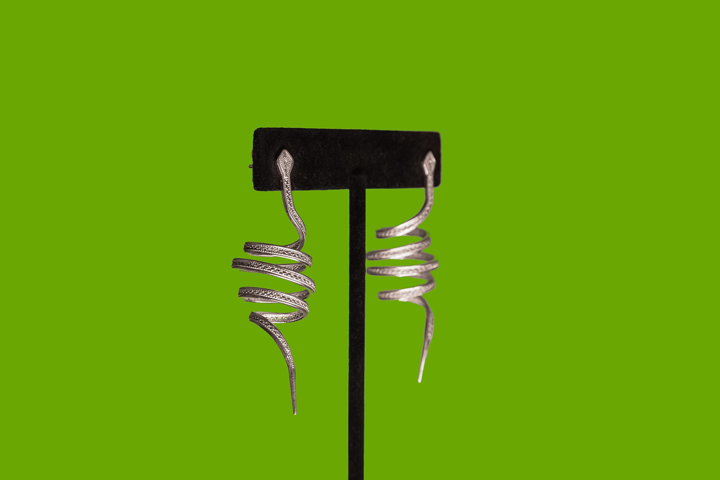 Arcadia-Handmade-Earrings-Lateral