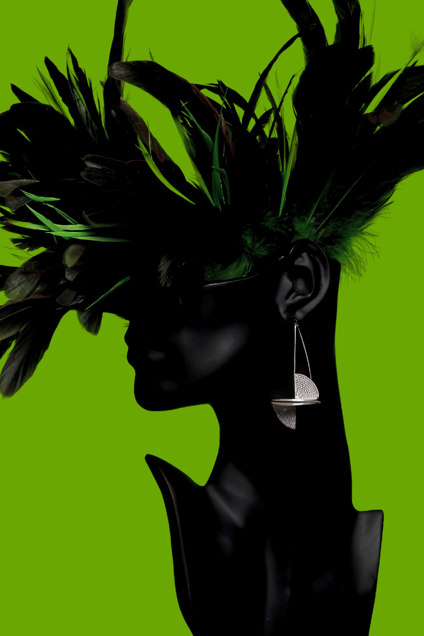 Candela-Handmade-Earrings-Stand