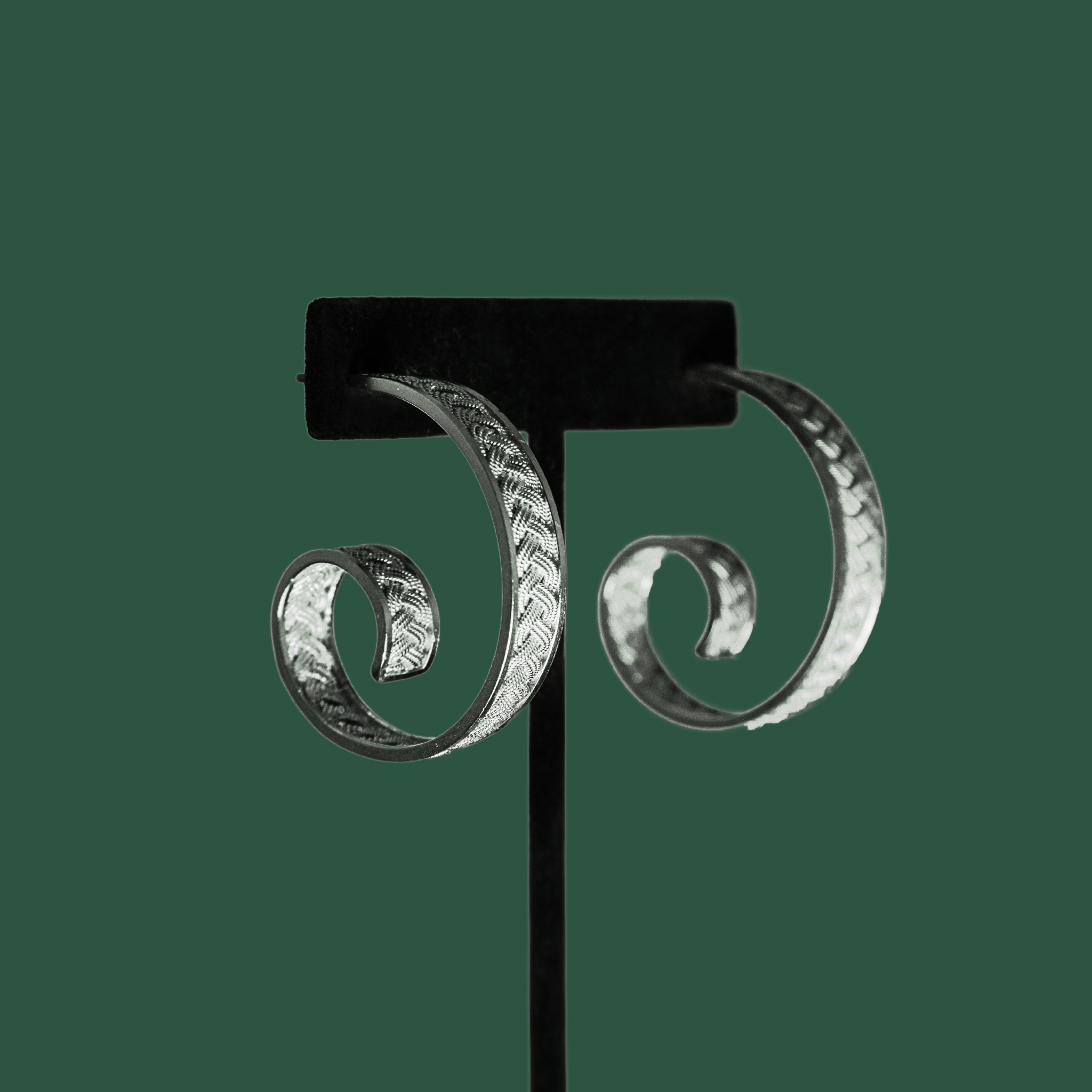 Casta, handmade filigree silver hoop earrings side profile 