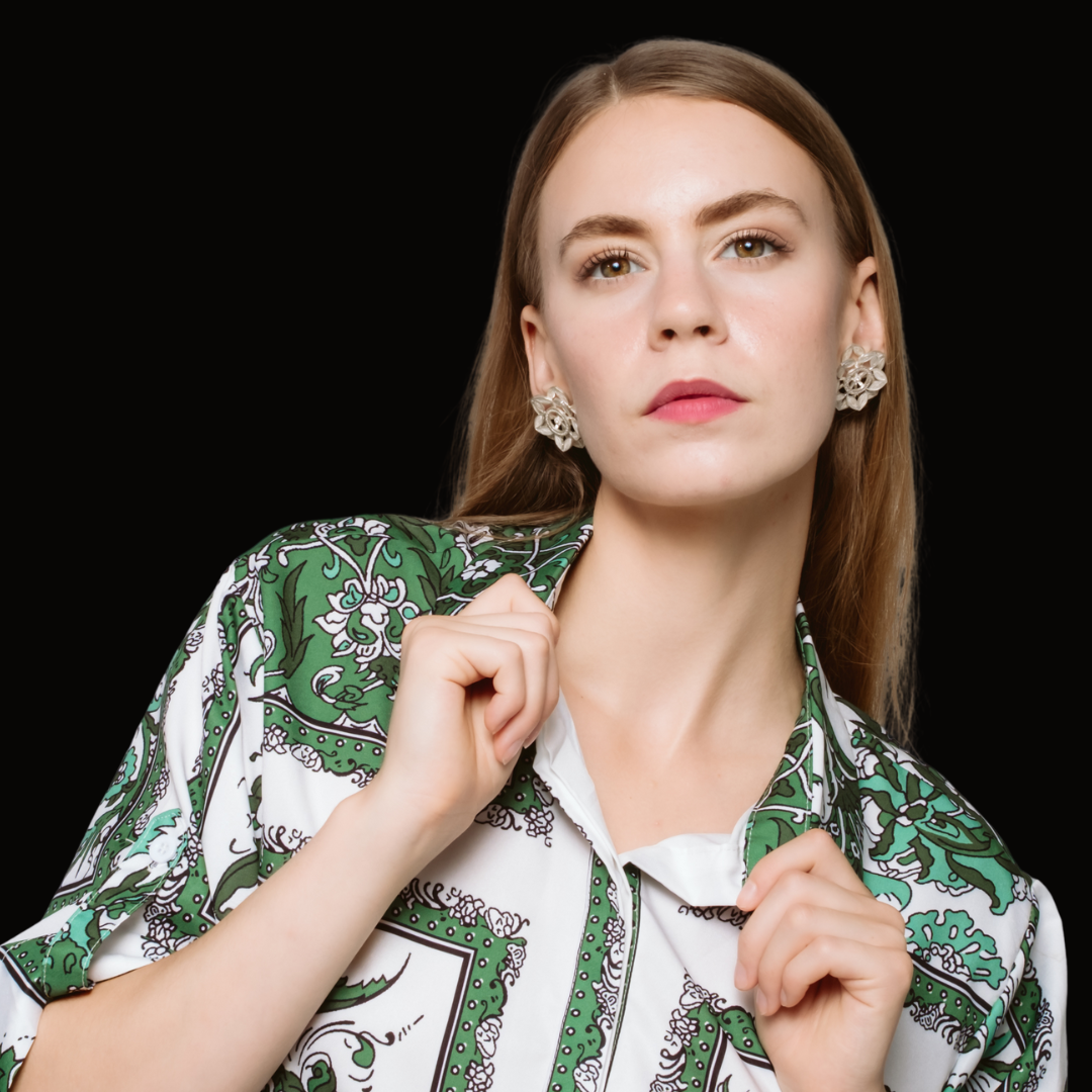 Fortuna-Handmade-Earrings-Stand-Model