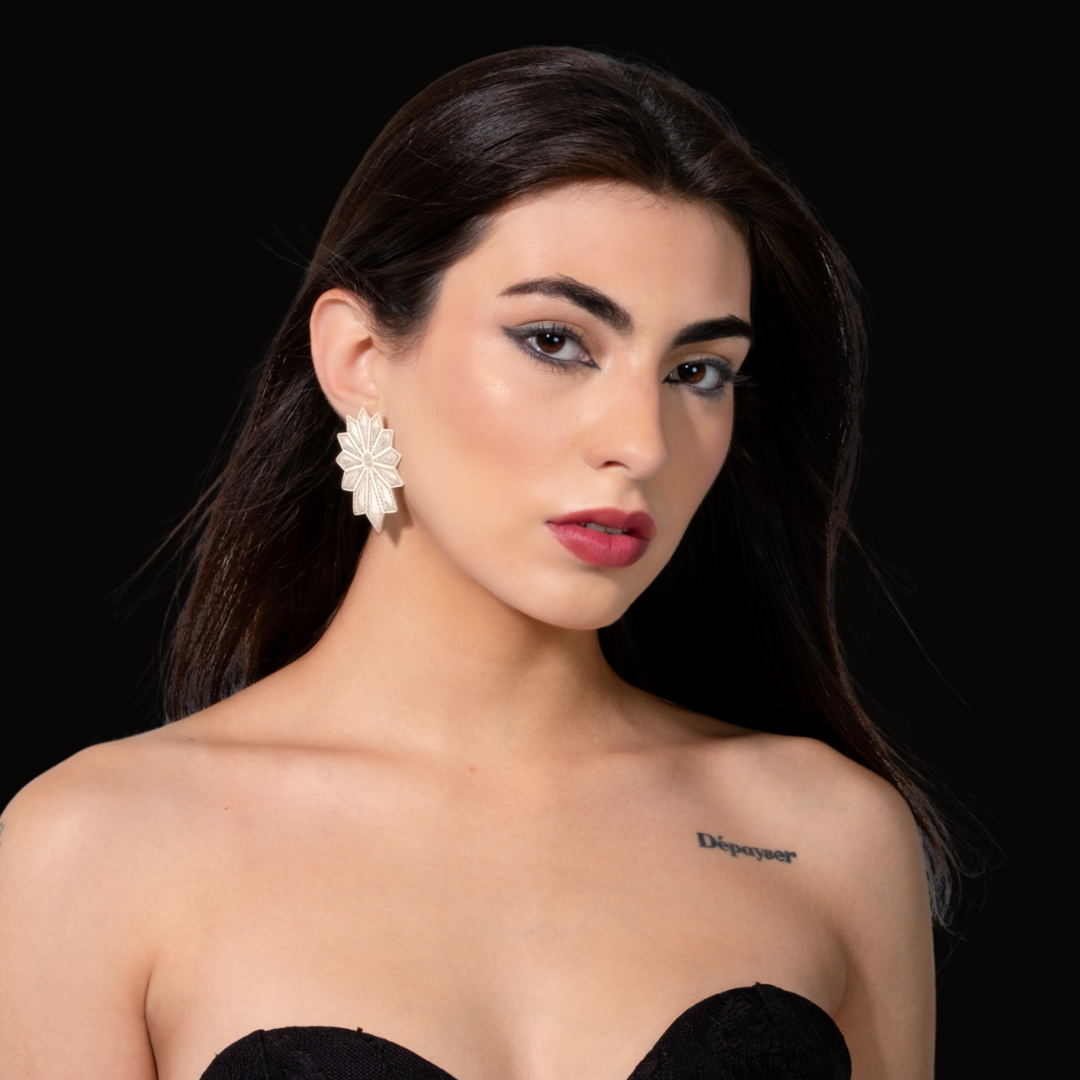 Victoria-Handmade-Model-Kenia