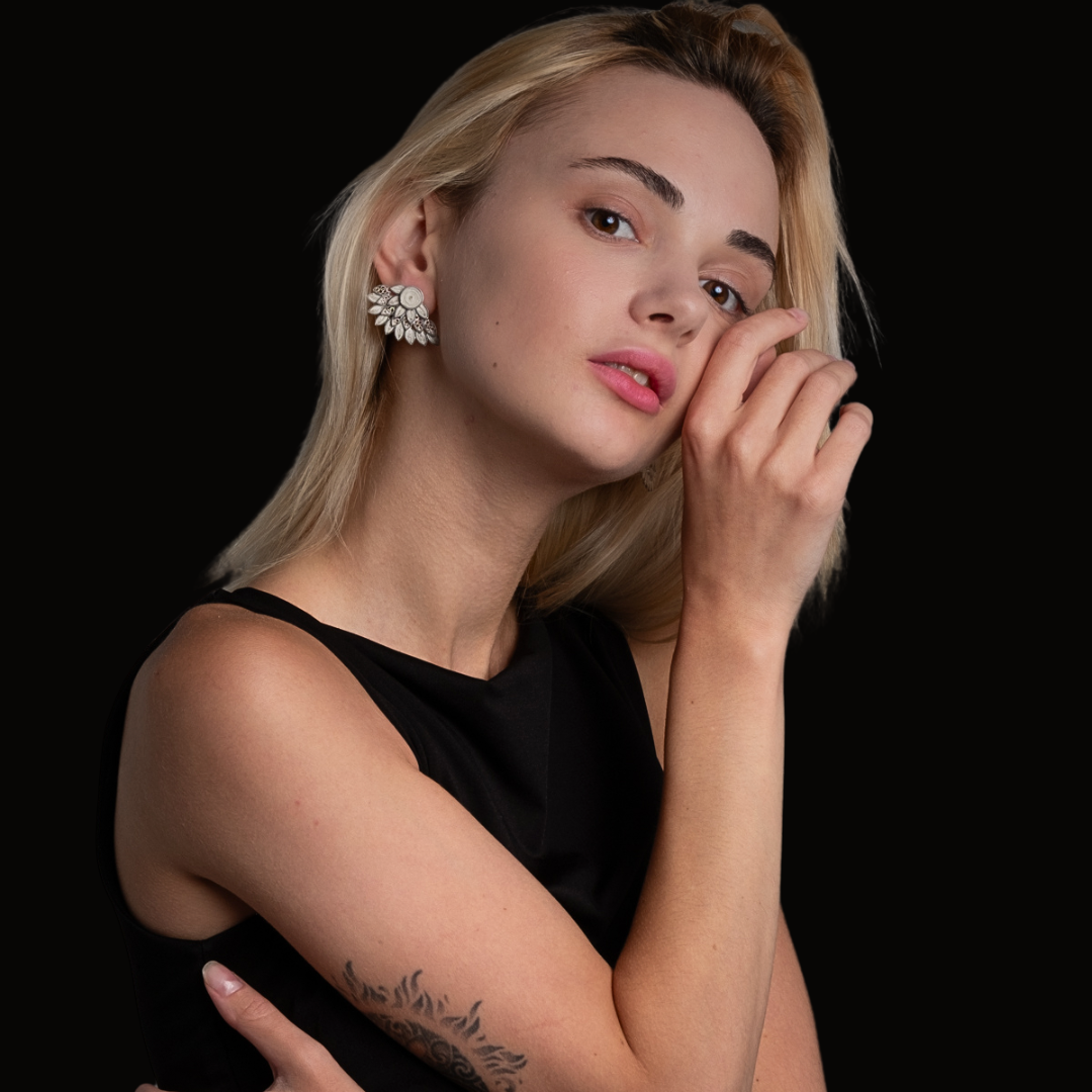 Fatima-Handmade-Model-Lana