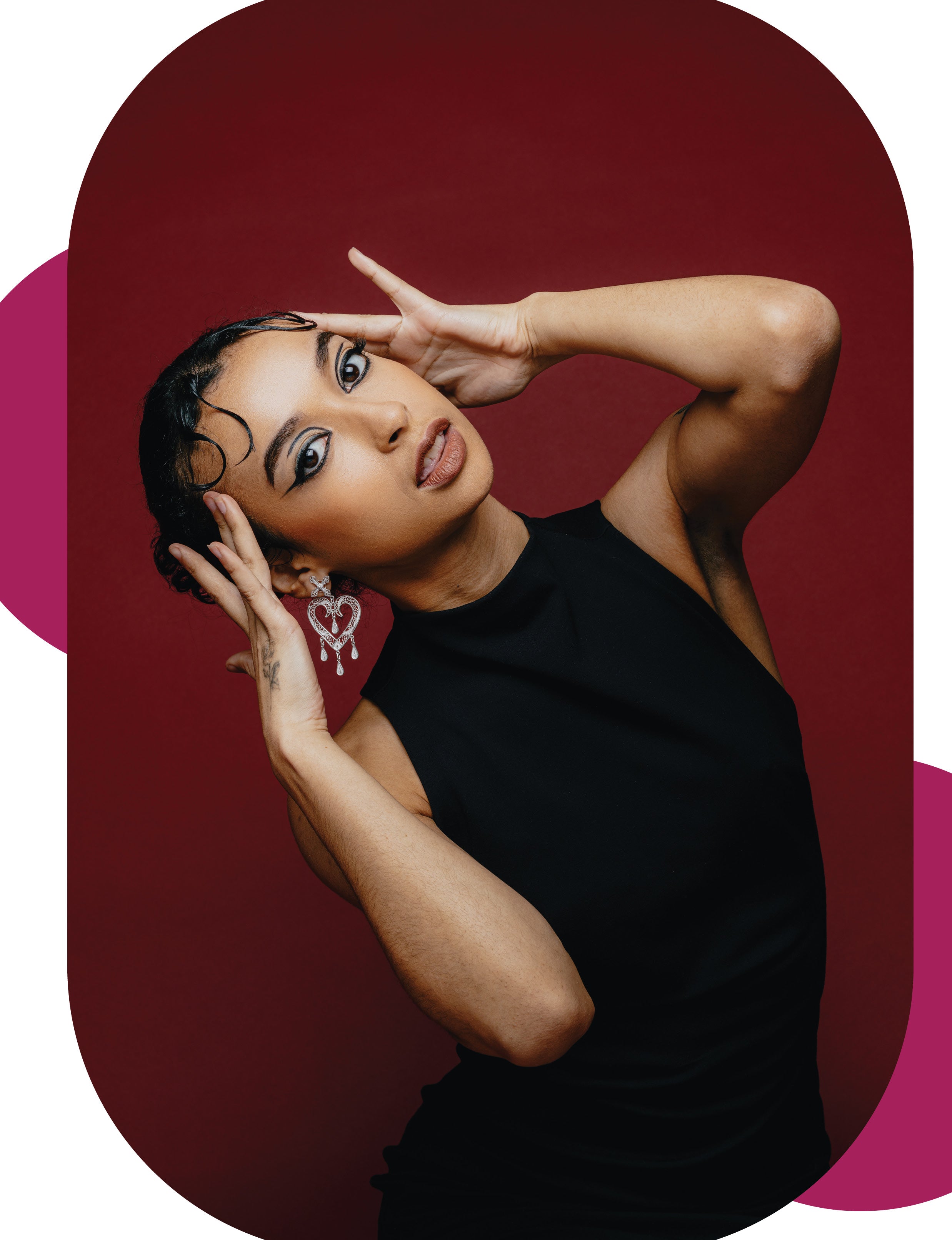 Model wearing dolores silver filigree MorphEar earrings on Malvie
