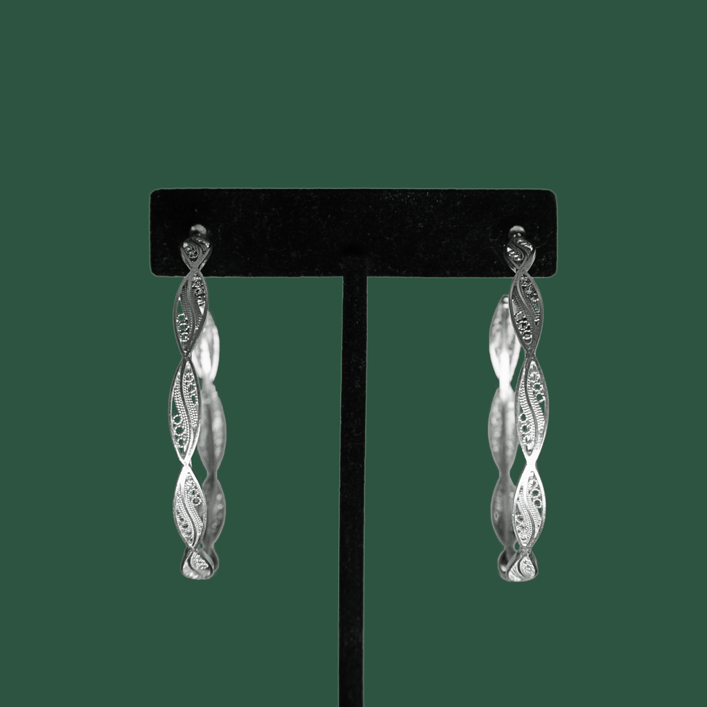 Macarena, handmade silver filigree hoop earrings