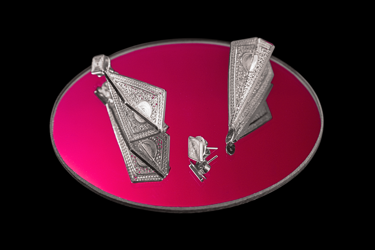 Remedios-Handmade-Earrring-Mirror