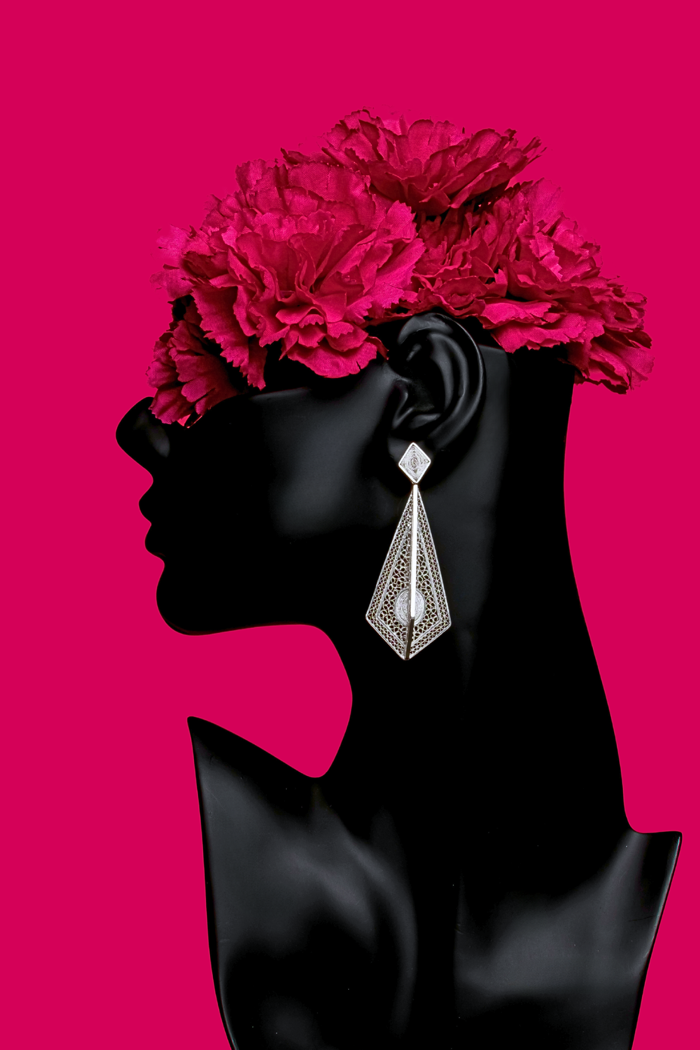 Remedios-Handmade-Earrring-Stand