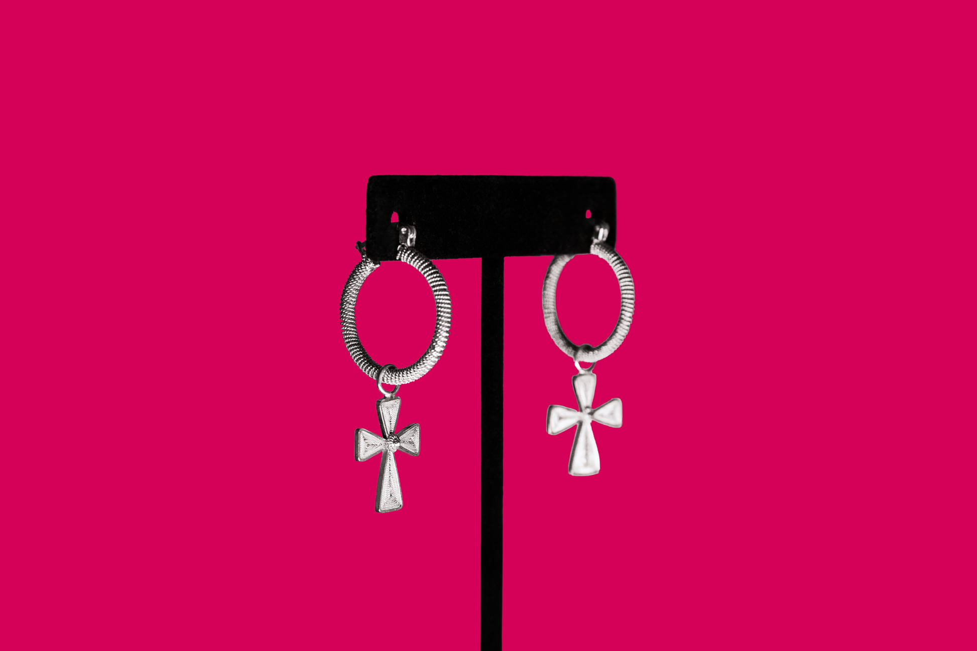 Rosario-Handmade-Earrings-Lateral-Cross