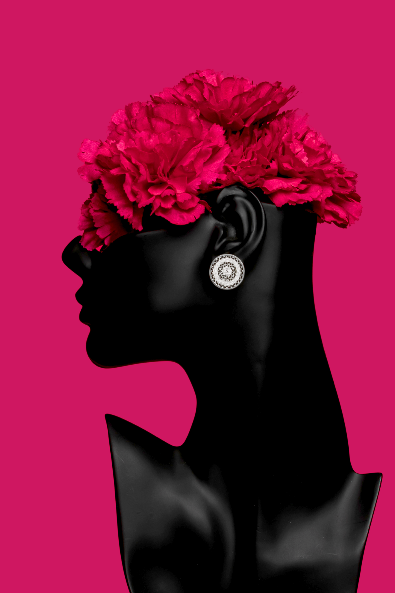 Sol-Handmade-Earrings-Stand-Stud