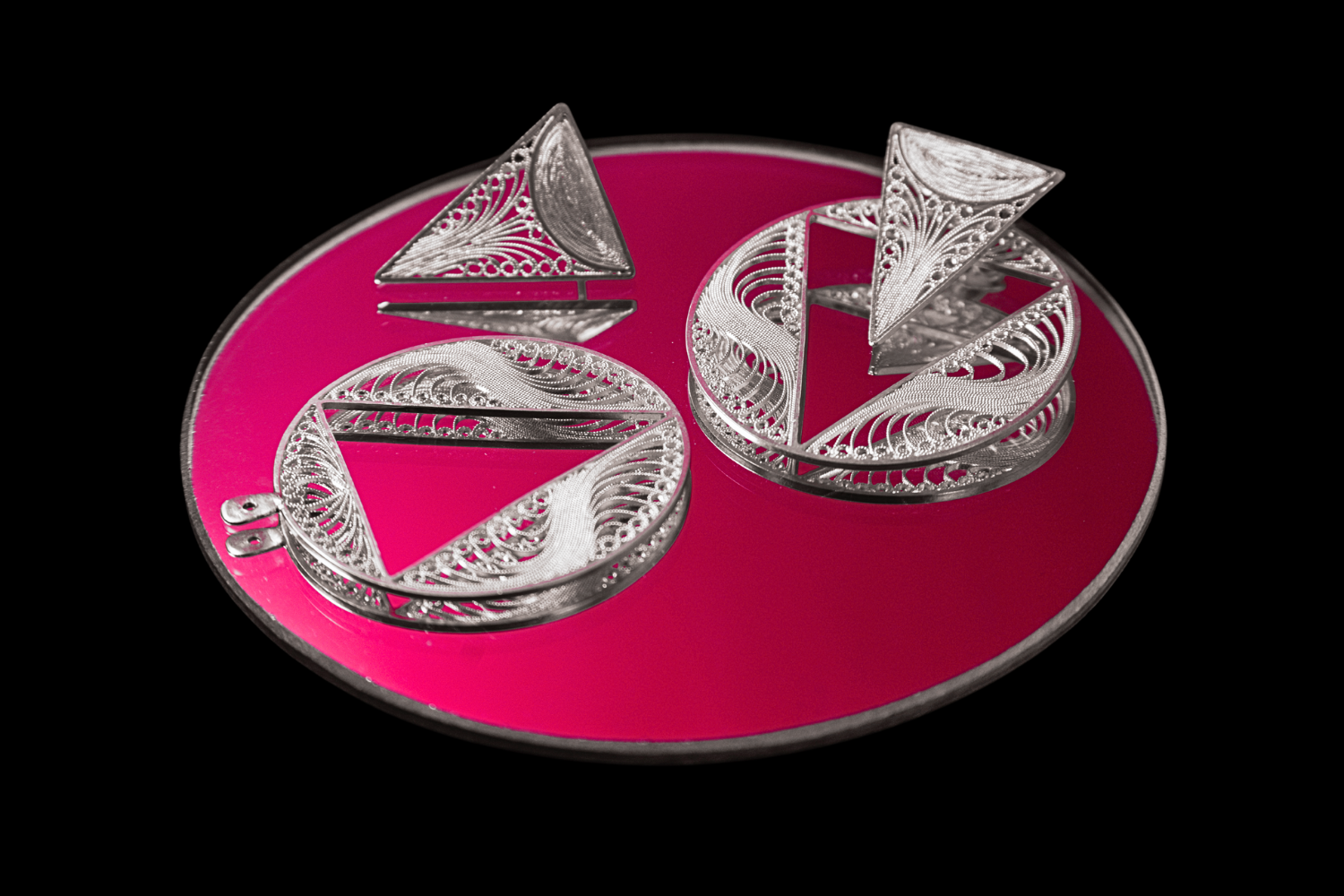 Valerosa-Handmade-Earrings-Mirror